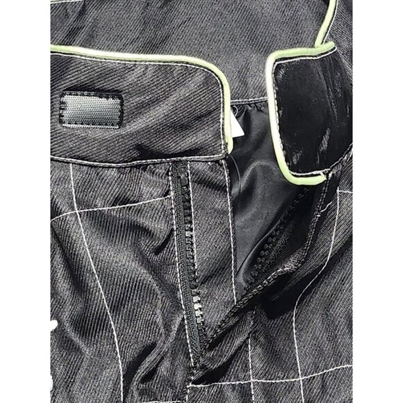 PUMA Formula 1 Racing 75 Years Jacket - Picture 4 of 12